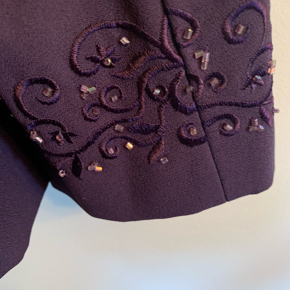 Ladies Dress Suit